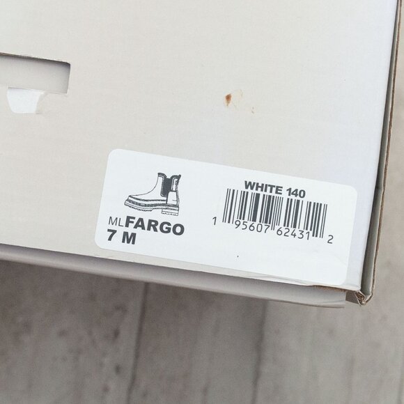 NWT Marc Fisher LTD Fargo Waterproof Faux Fur Trim Boots size 7 - Picture 8 of 10